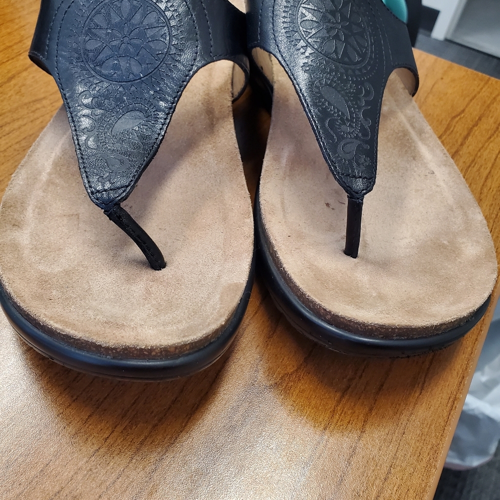 Dansko Black Sandals size 40